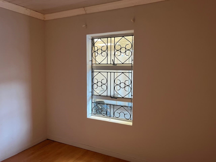 2 Bedroom Property for Sale in Ottery Western Cape